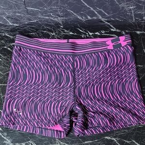 Under Armour Women's Pink and Black Shorts Tag Is Missing But I Would Say Medium